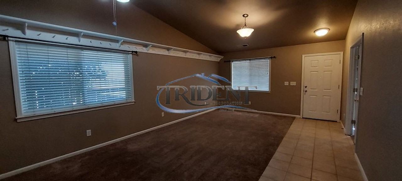 116 Corbin Dr - Photo 3 of 19