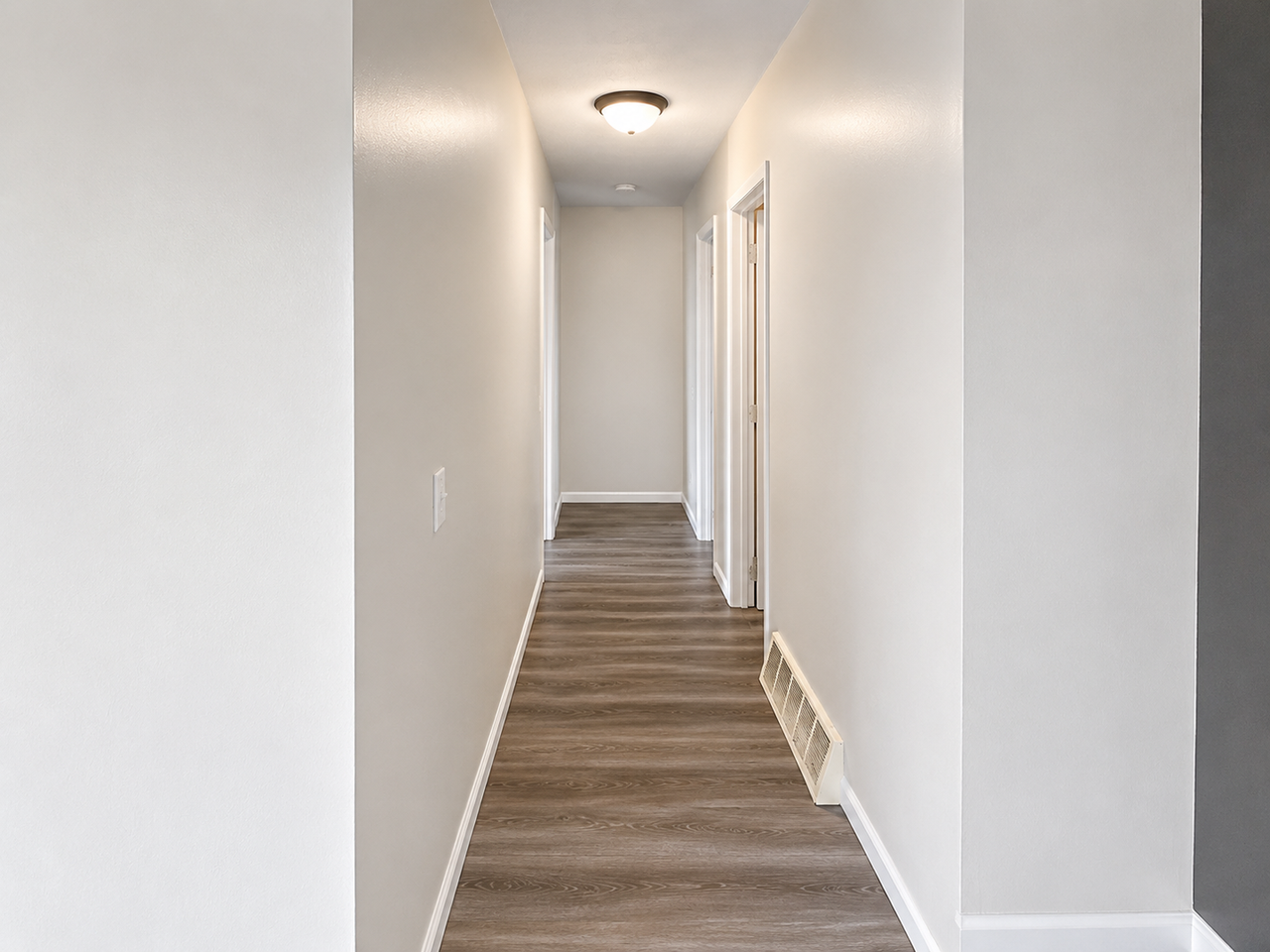2640 Milverton Way - Photo 4 of 15