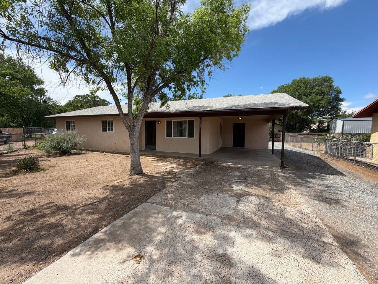 1143 De Vargas Ct Se