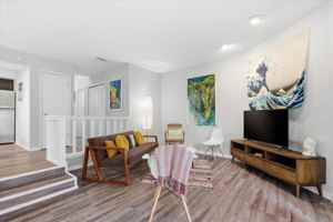 featured image of 1802-1804 Juniper Cir