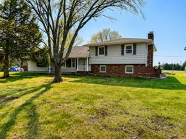 featured image of 6239 Sw Wanamaker Rd
