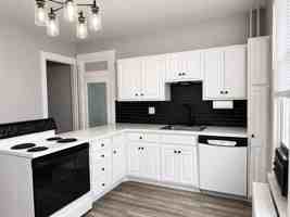 featured image of 2146 Main St