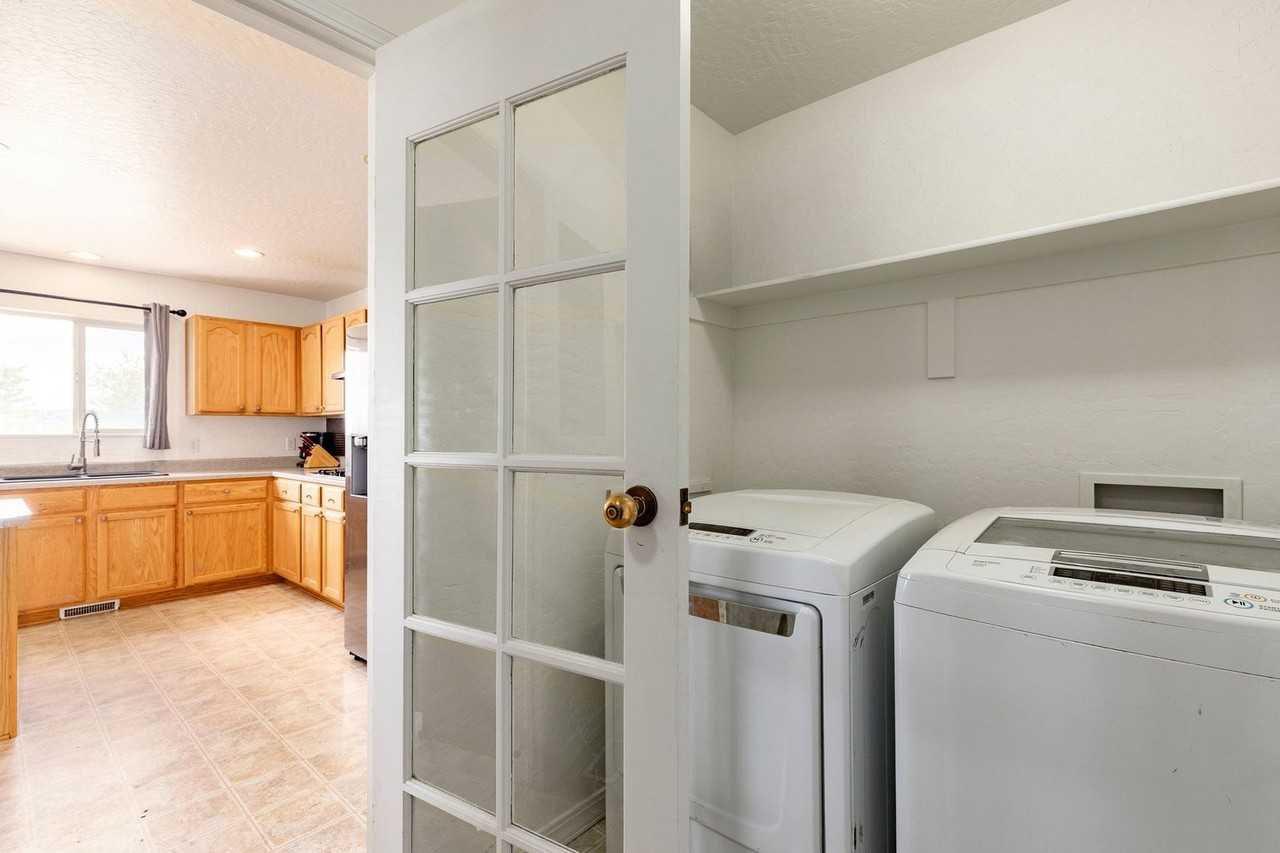 971 Mountain Willow Ln - Photo 7 of 28