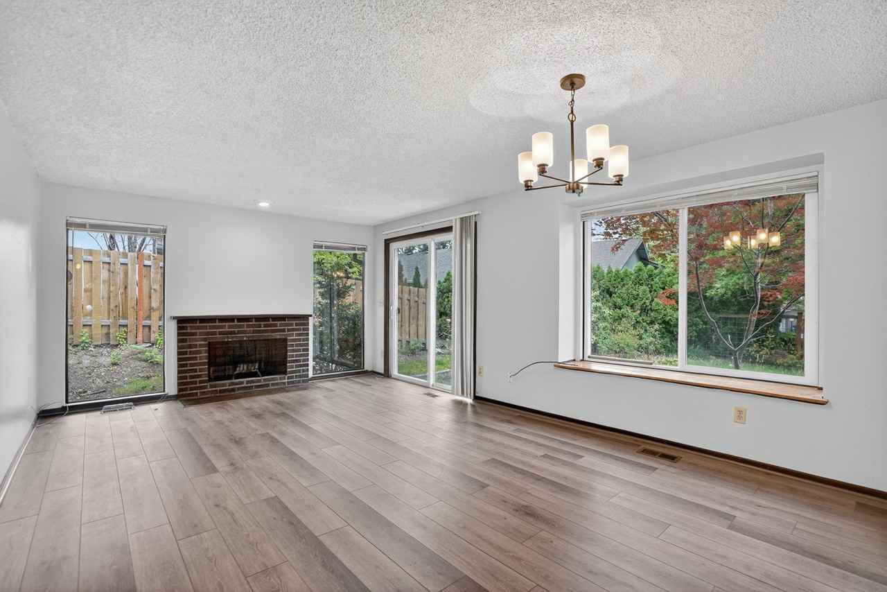 9225 Sw Chelan Pl - Photo 5 of 12
