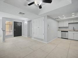 featured image of 8271 N Oracle Rd #147