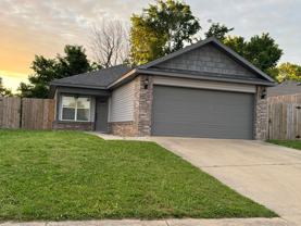 1707 S K Pl - Photo 1 of 1