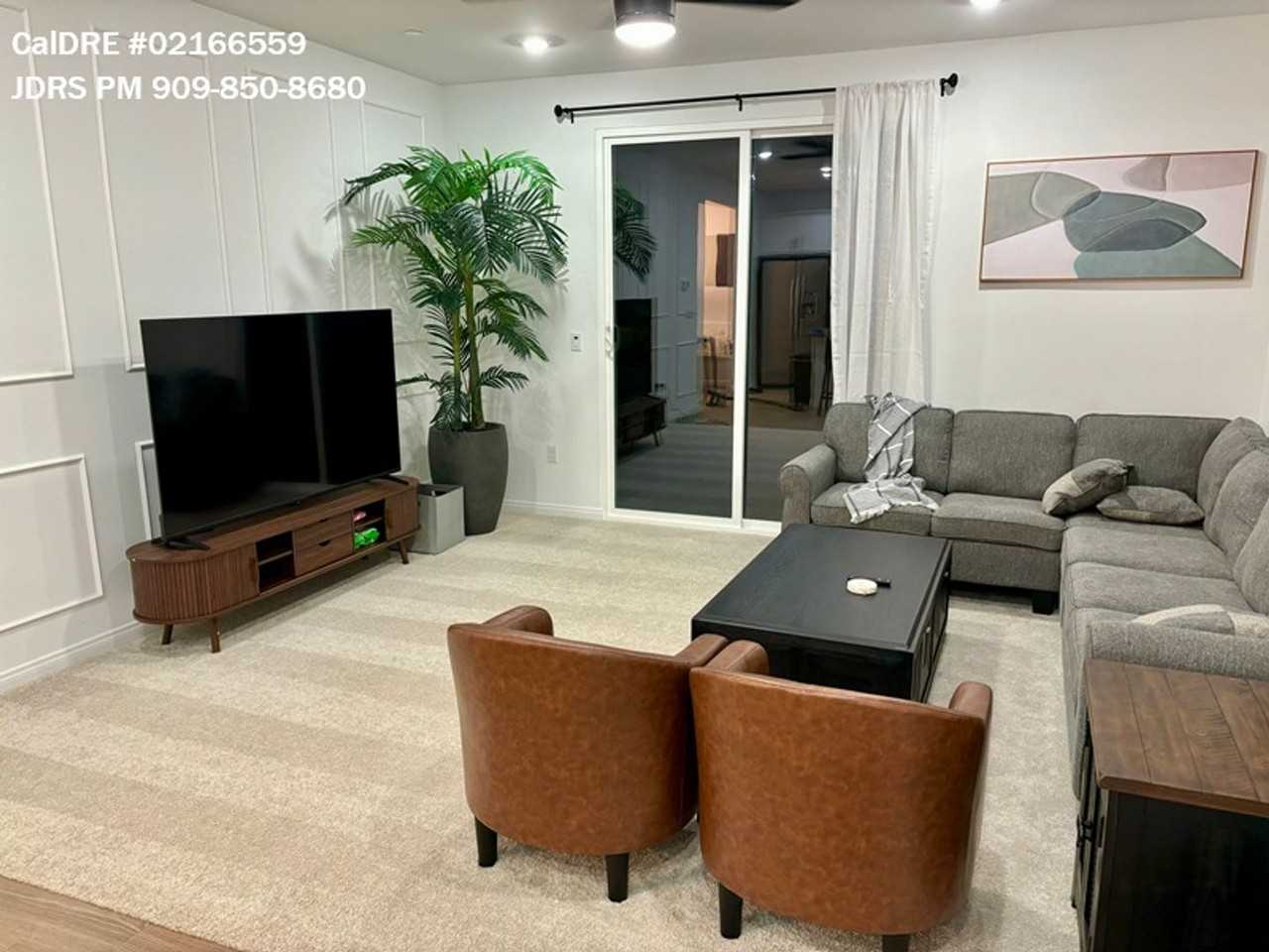 1375 Yeager Ave - Photo 4 of 13