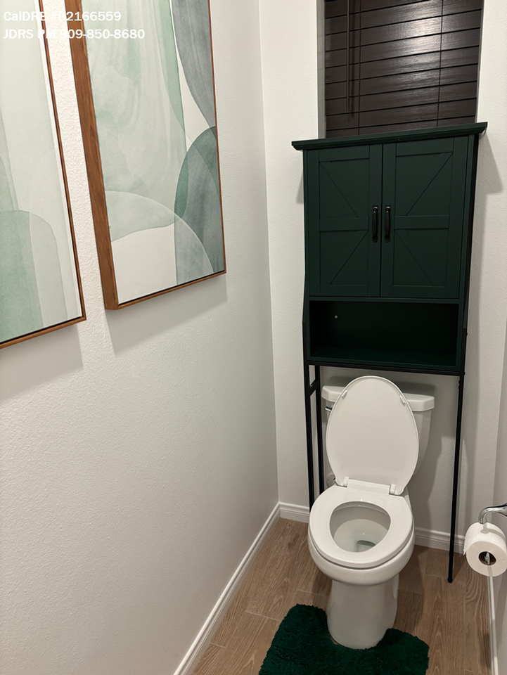 1375 Yeager Ave - Photo 5 of 13