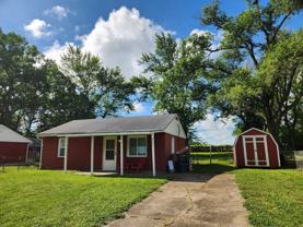 201 Sw Sanneman Dr - Photo 1 of 1