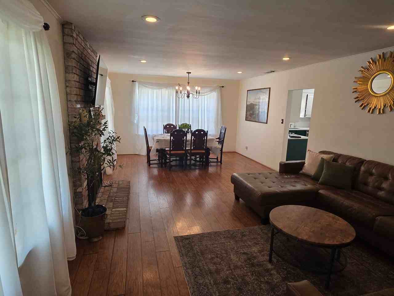 3524 Bandini Ave - Photo 5 of 45