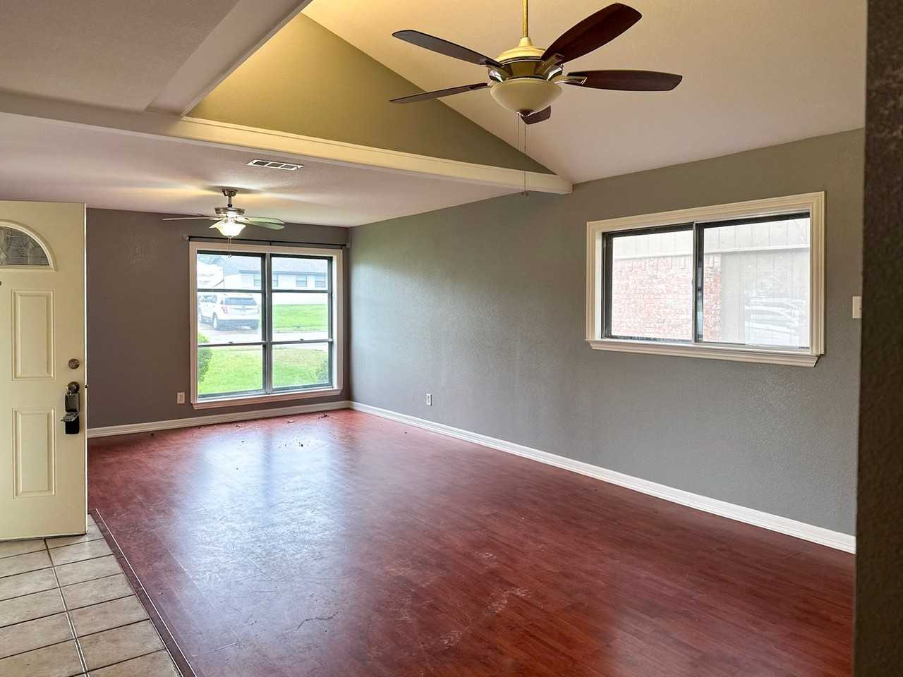 55343 Thrush Dr - Photo 4 of 8