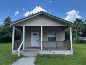 849 Ne Maple Ln - Photo 1 of 1