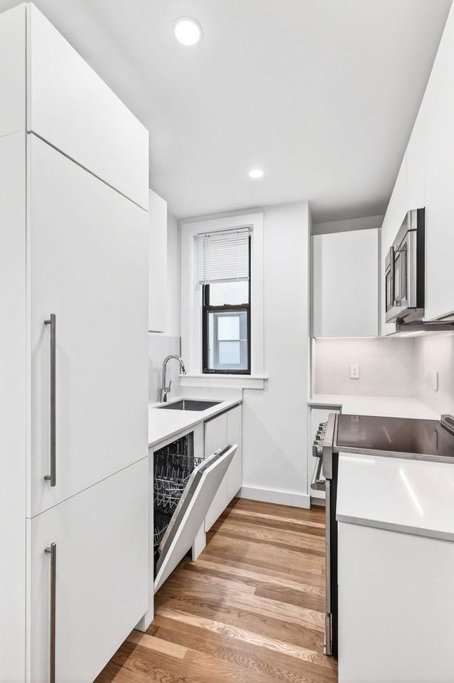 20 Elko St