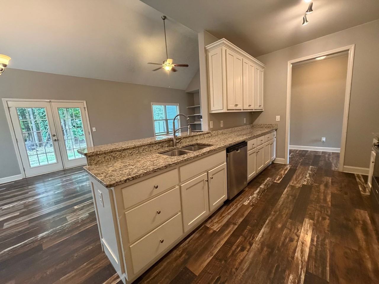 59 Round Rock Cir Ne - Photo 7 of 32