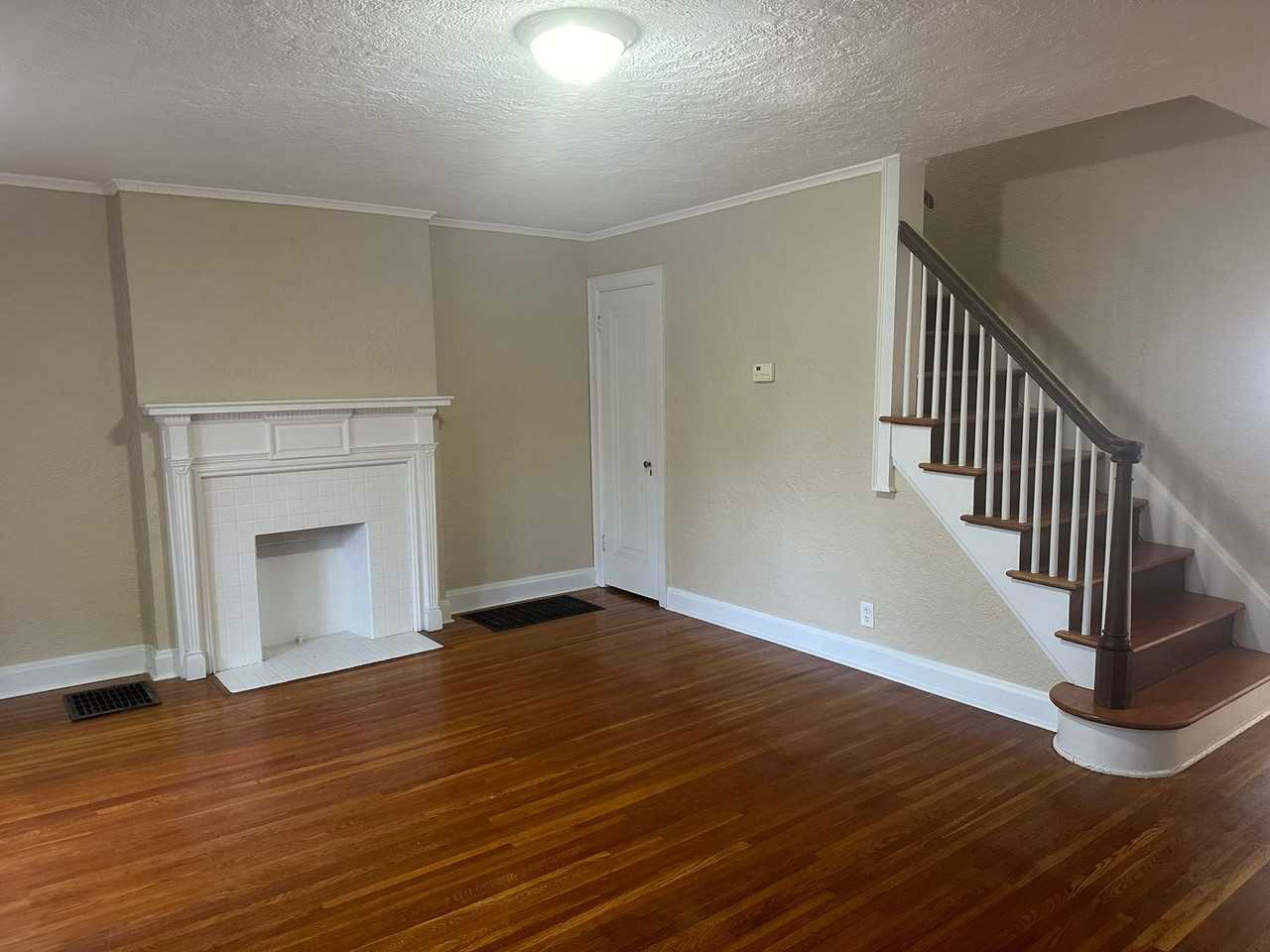 2192 Coventry Rd - Photo 3 of 36