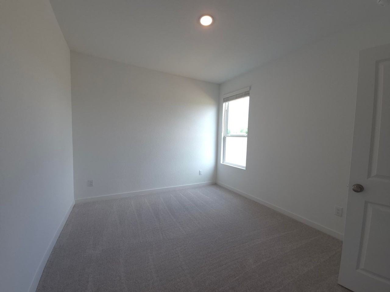 247 Juanita Way - Photo 7 of 23