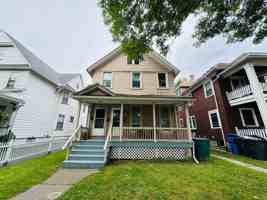 featured image of 486 S Goodman St