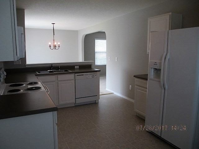 3302 Skybrook Ln - Photo 7 of 13