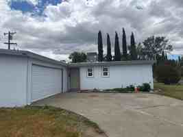 featured image of 1615 Kentucky St