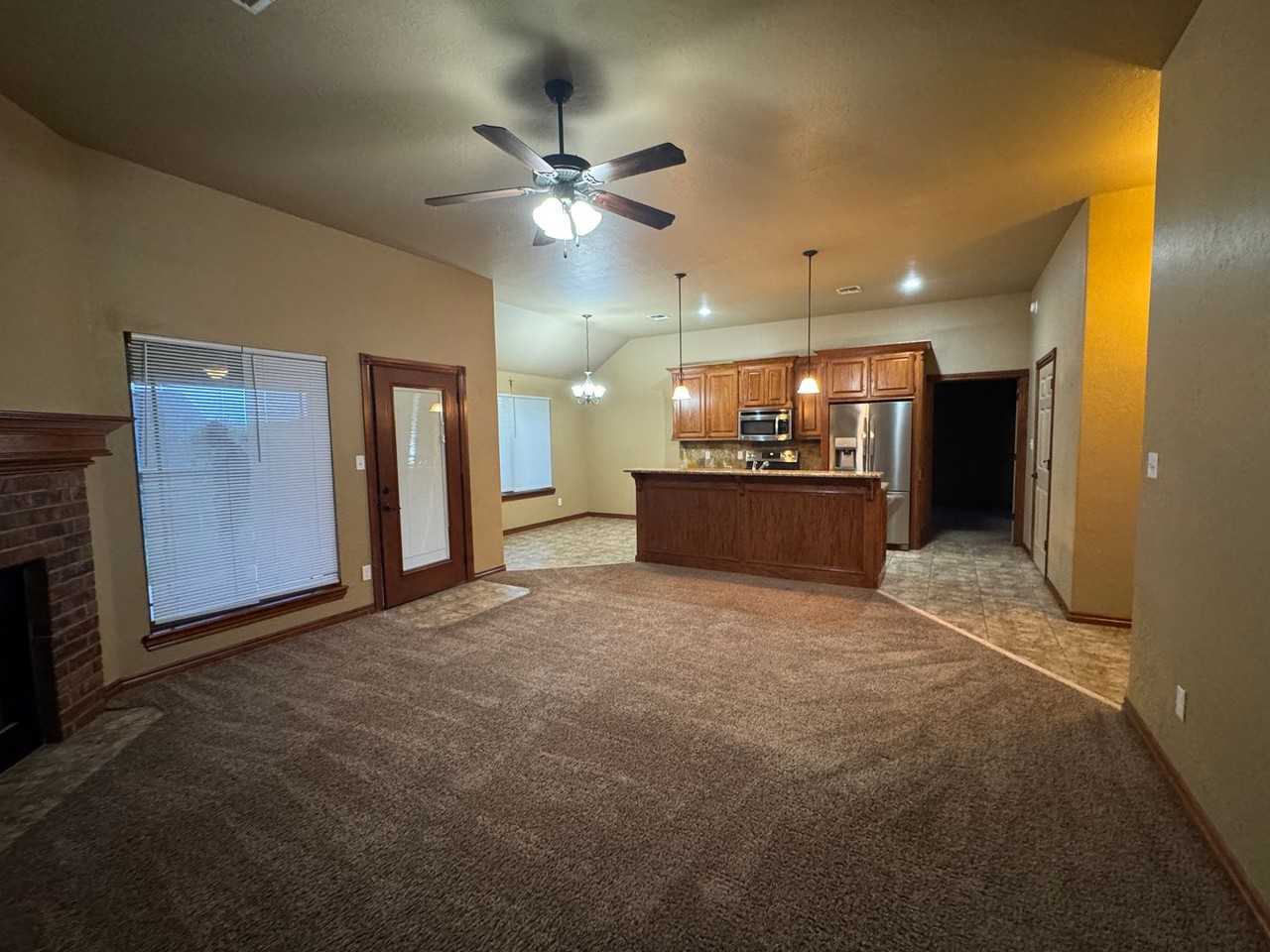 1517 Stonehouse Dr - Photo 5 of 31