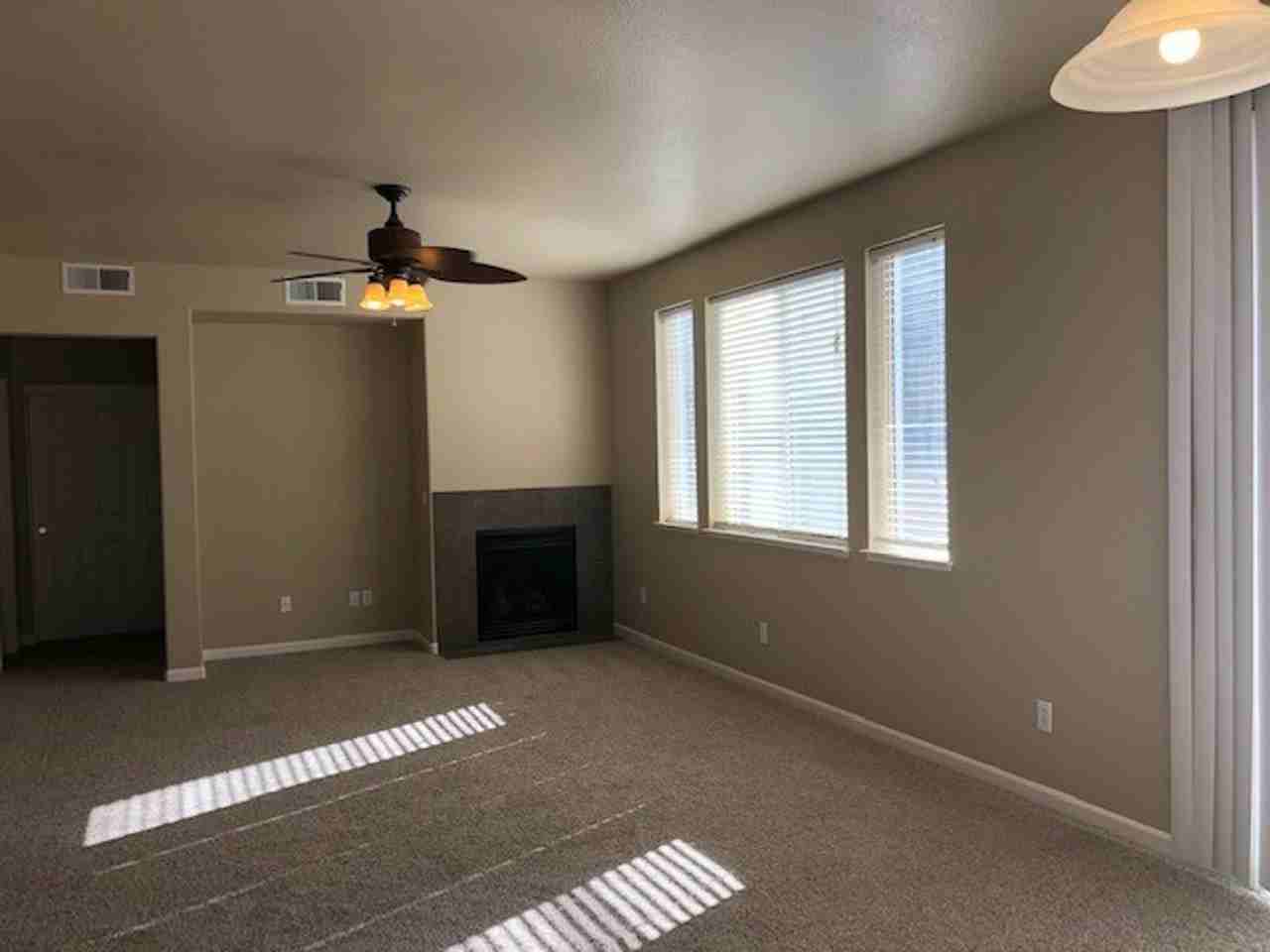 2379 Dodge Dr - Photo 3 of 9