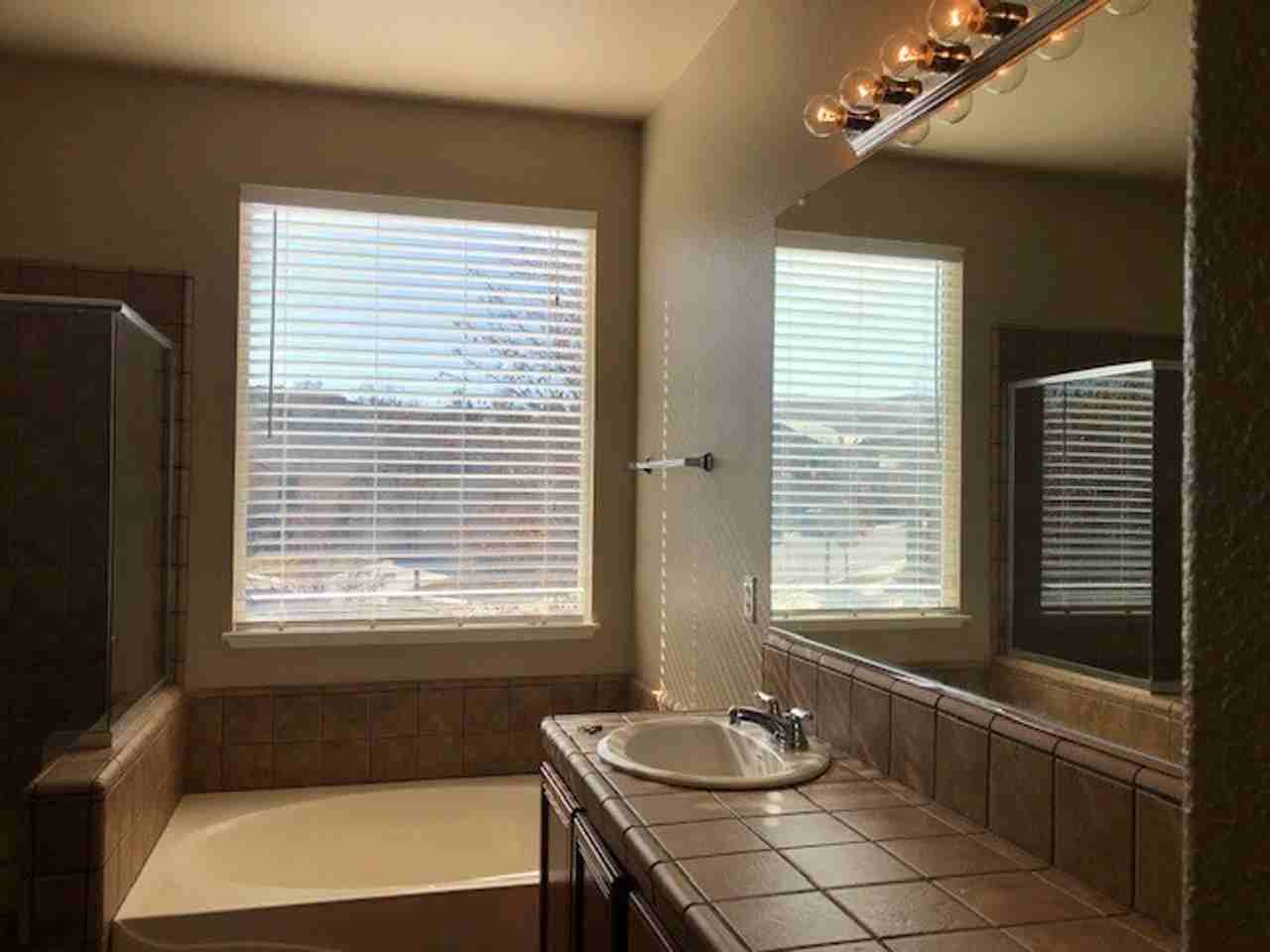 2379 Dodge Dr - Photo 6 of 9