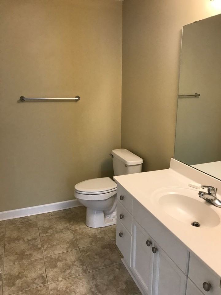 125 Keswick Ln - Photo 7 of 13