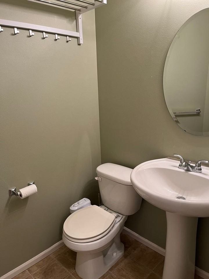 2705 67th Ct Se - Photo 5 of 13