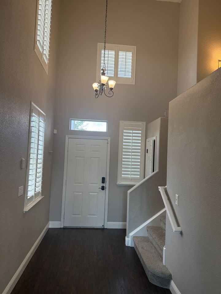 532 Blarney Cir - Photo 2 of 24