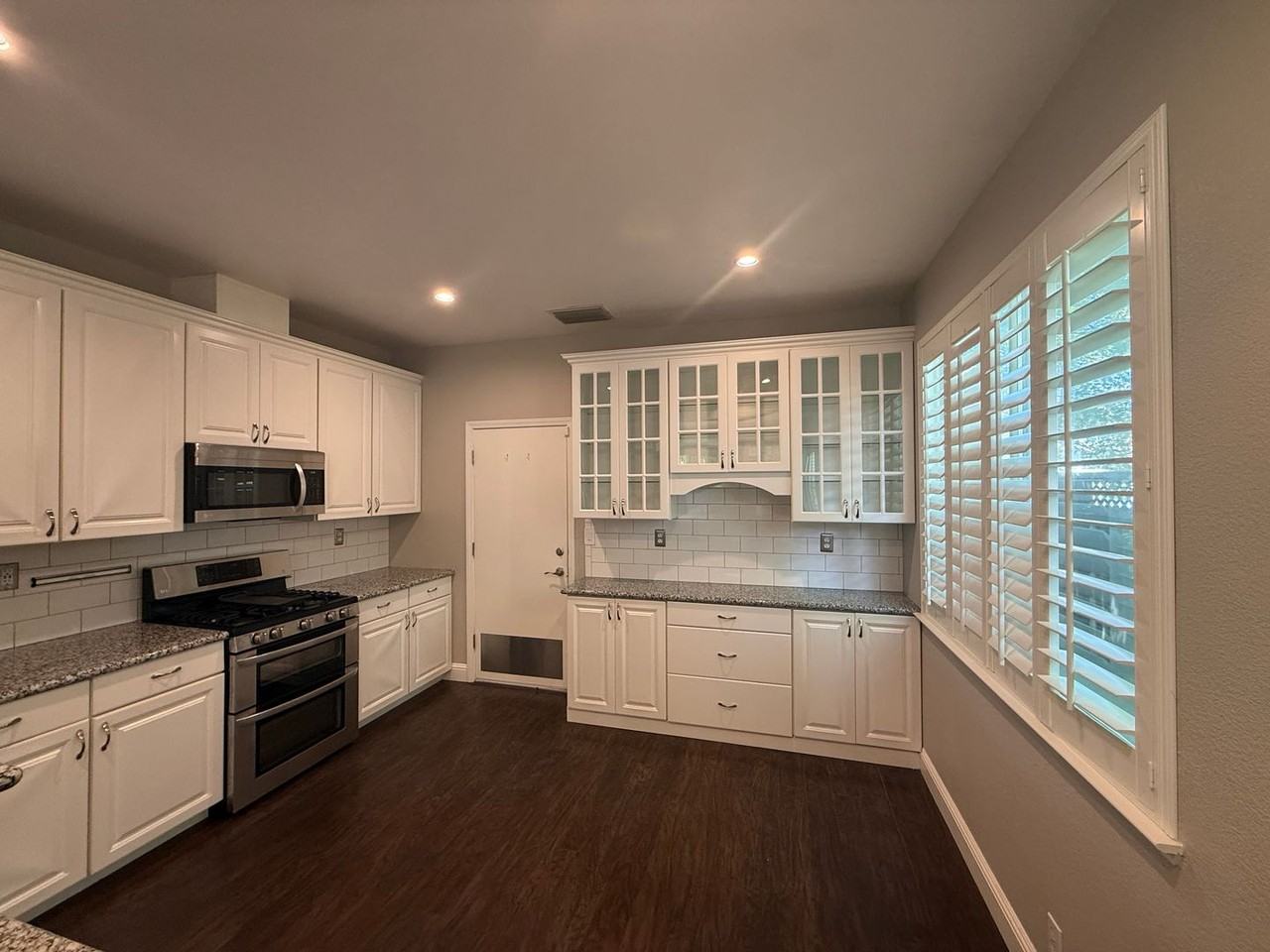 532 Blarney Cir - Photo 7 of 24