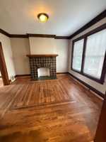 featured image of 1422 Lewis St