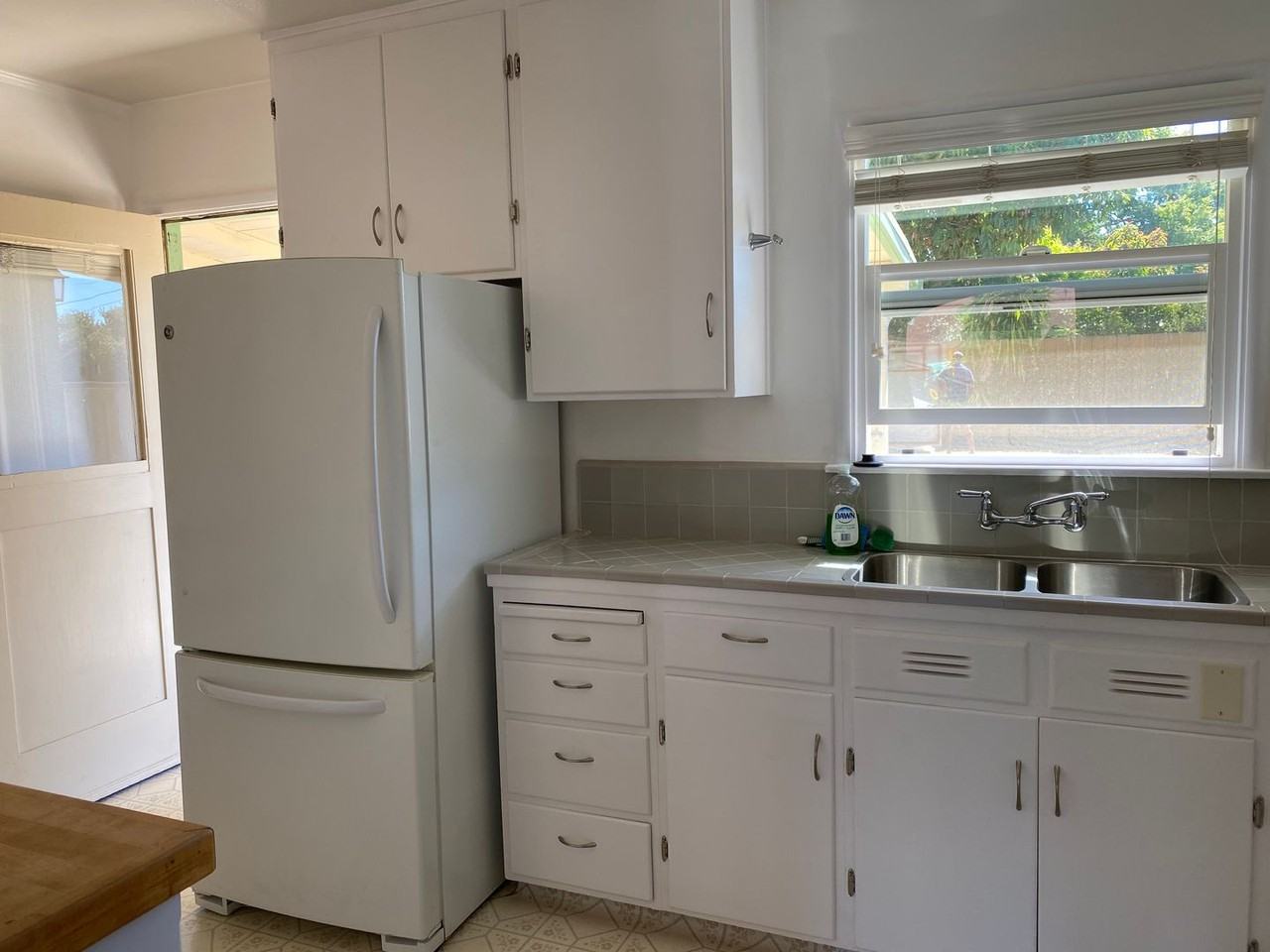239 Santa Lucia Dr - Photo 4 of 36