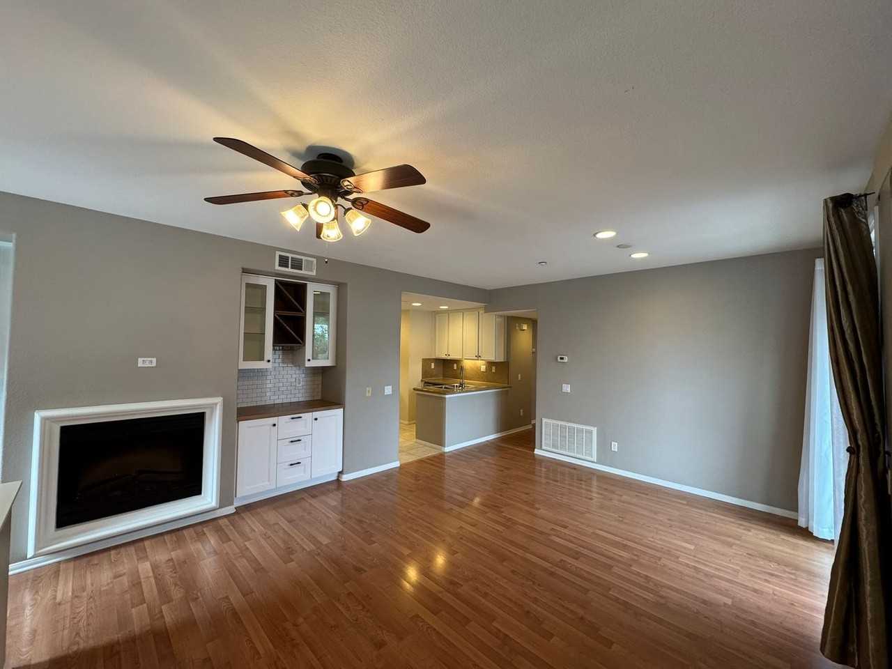 5096 Plaza Promenade - Photo 3 of 21