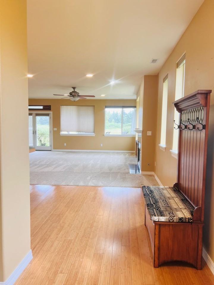 8333 Camano Loop Ne - Photo 4 of 50