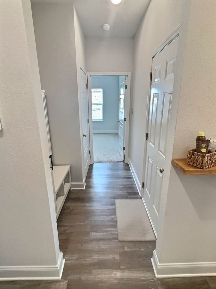 11404 Harrison Ct - Photo 6 of 38