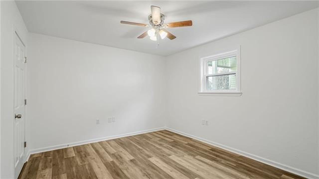 6608 Dauphine St - Photo 3 of 8