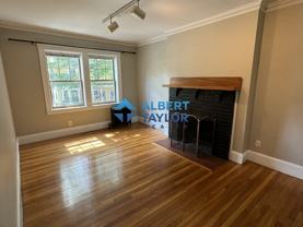 39 Lee St #3A - Photo 1 of 1