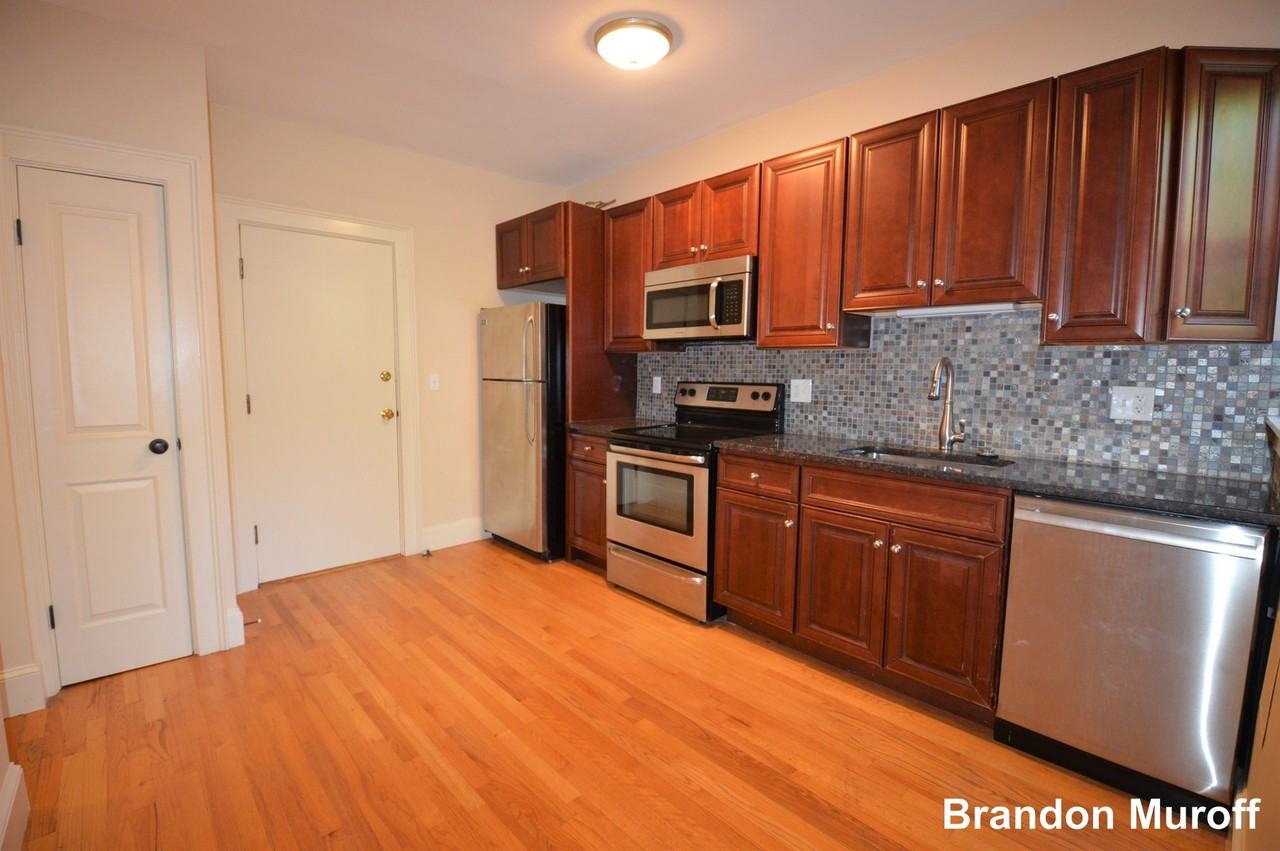 35 Saint Paul St #6 - Photo 2 of 14