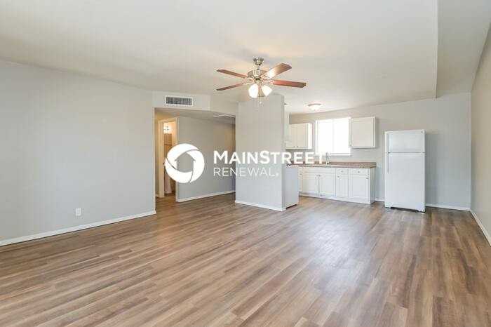 3764 E 27th Pl - Photo 2 of 16