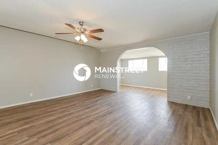 3764 E 27th Pl - Photo 5 of 16