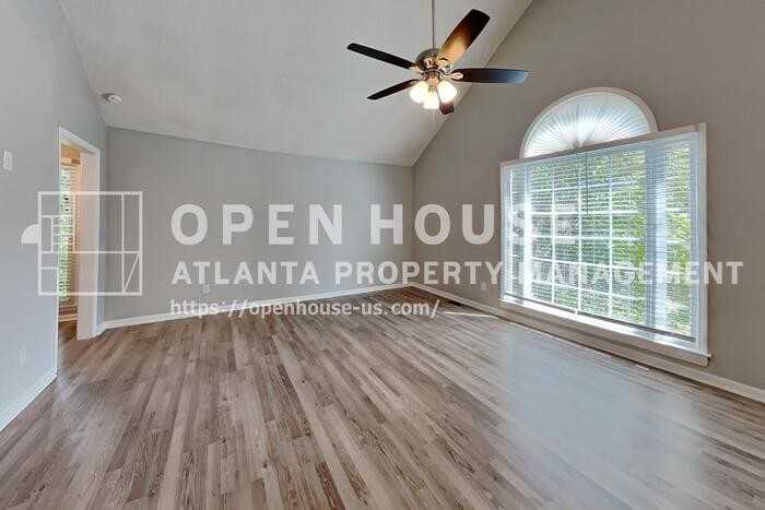 3912 Sharpel Ln Nw - Photo 4 of 22