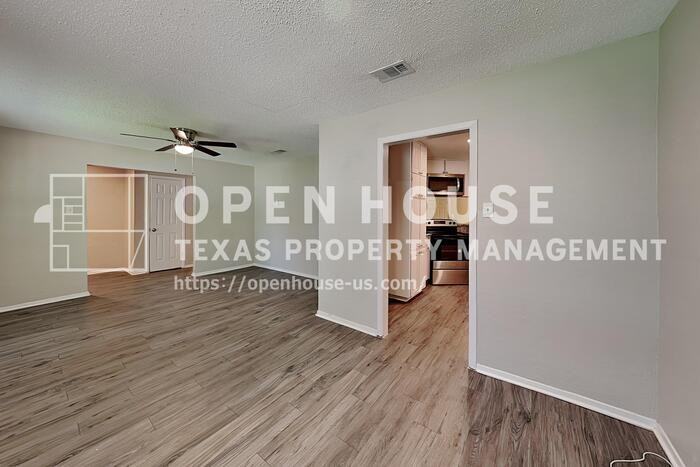 2137 Mountainview Dr - Photo 5 of 22