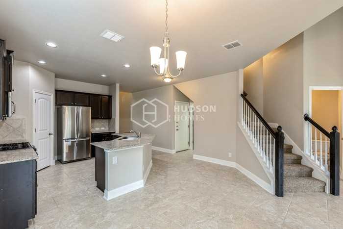12834 Lone Star Leaf - Photo 4 of 29
