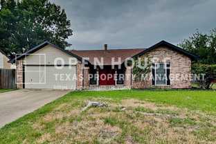 2611 Sprucewood Ln - Photo 1 of 1