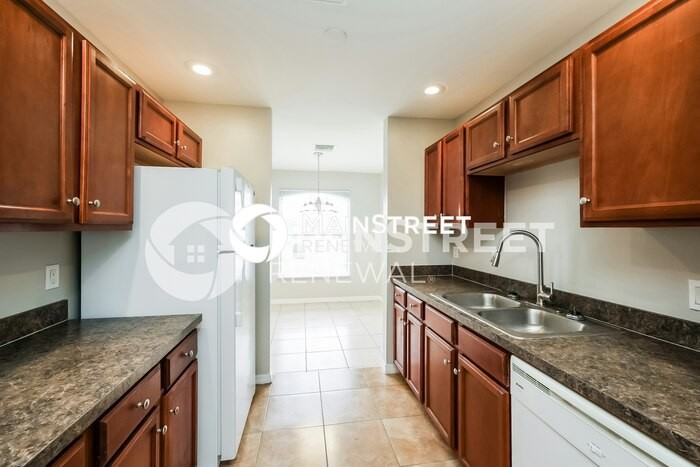 3113 71st St W - Photo 7 of 16