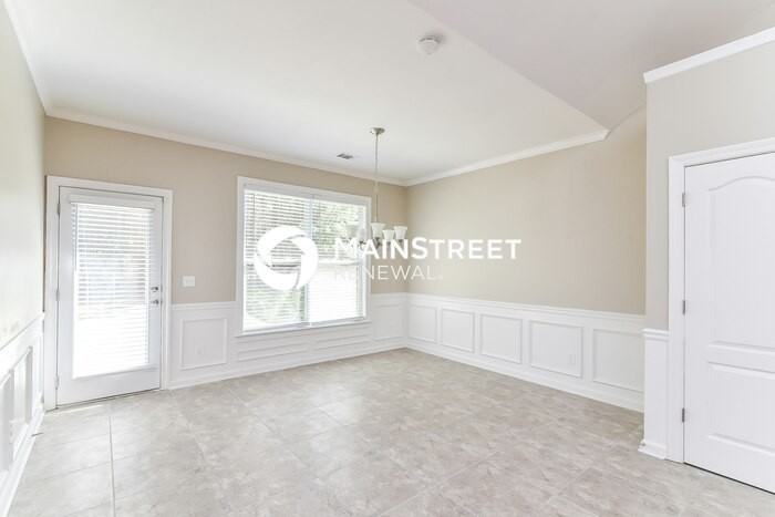 1826 Temple Park Dr - Photo 3 of 16
