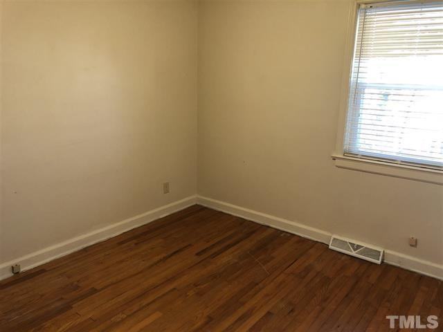3009 N Duke St - Photo 3 of 13