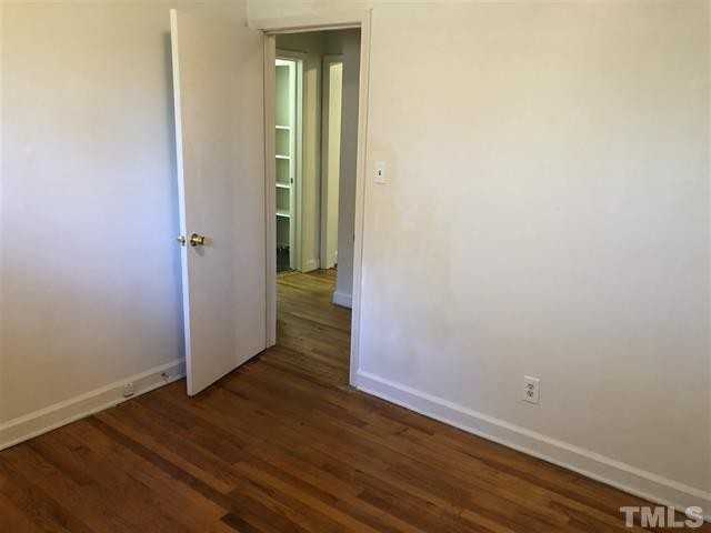 3009 N Duke St - Photo 5 of 13