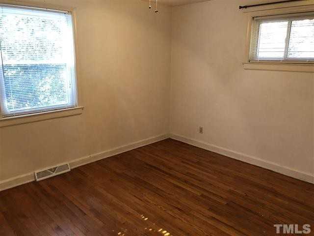 3009 N Duke St - Photo 6 of 13