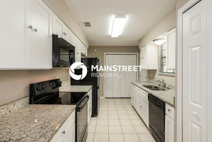 7573 Falcon Trace Ct - Photo 7 of 16